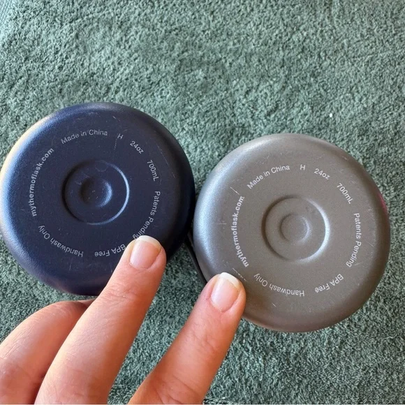 ThermoFlask Insulated Water Bottles - Blue and Gray 24 oz Set of 2 - Picture 3 of 4